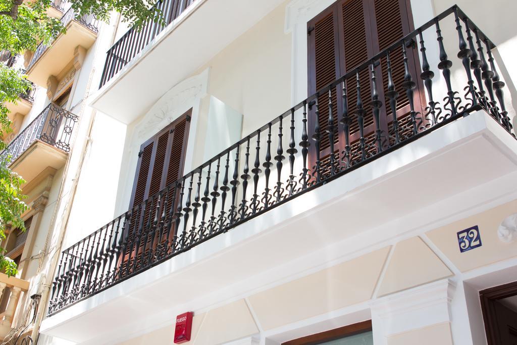 Soho Valencia Aparthotel Bagian luar foto