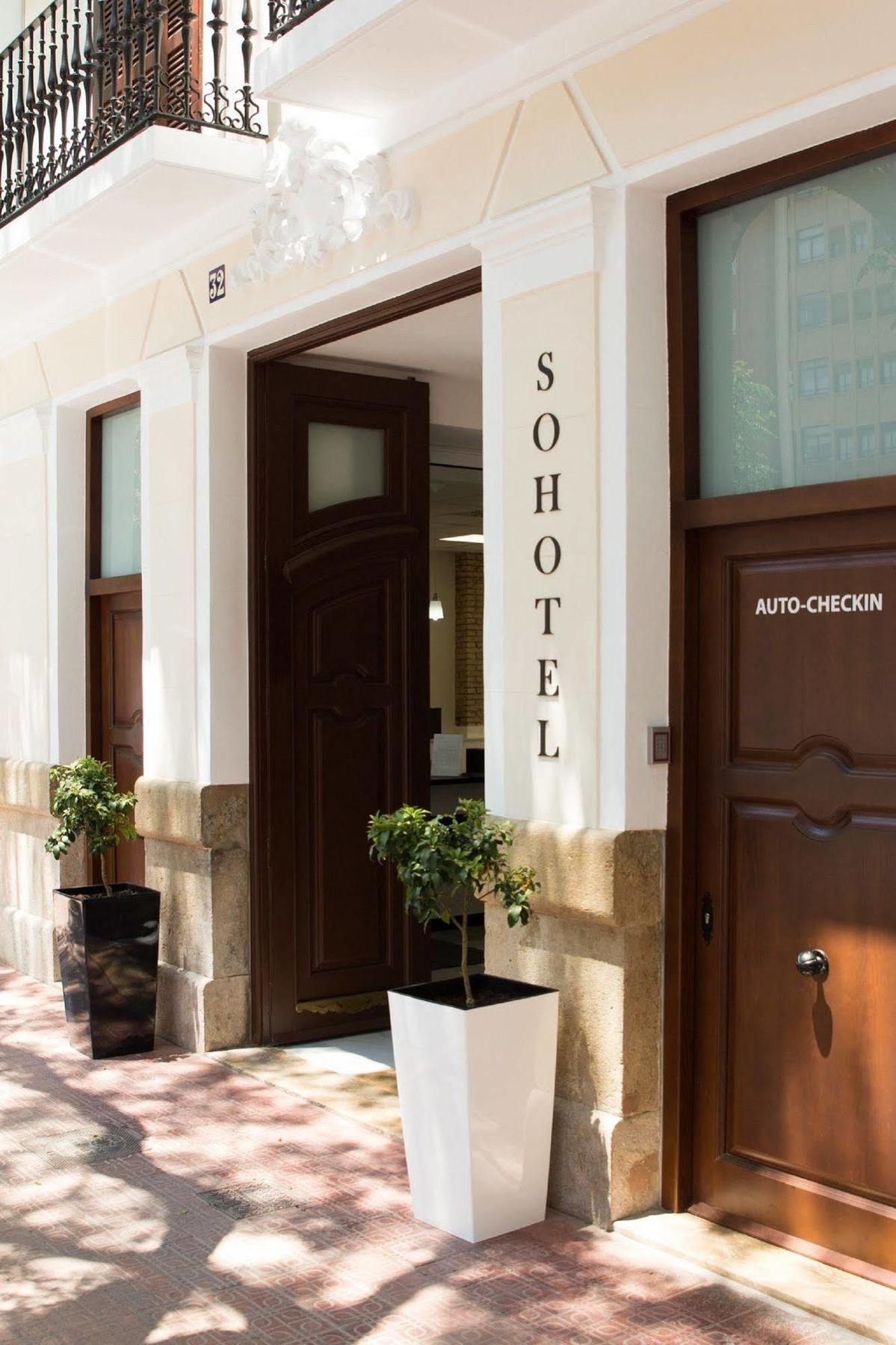 Soho Valencia Aparthotel Bagian luar foto